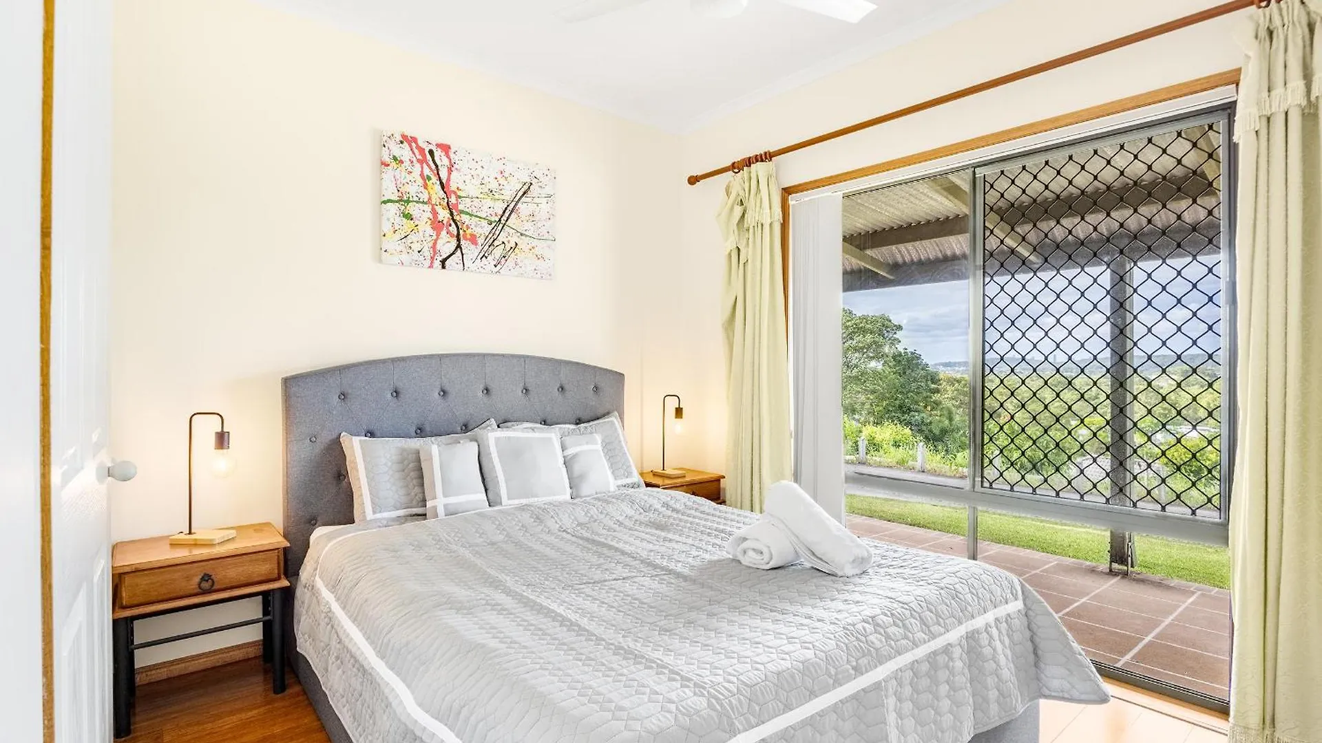 Spacious Land Area 5Bedroom Home At Sunnybank New Ac Brisbane